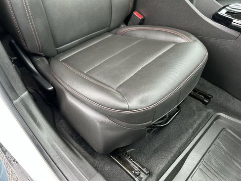 Used 2024 Chevrolet Trax RS w/ Driver Confidence Package image 14