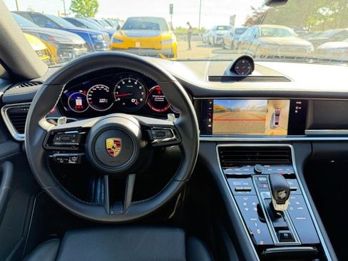 Used 2023 Porsche Panamera 4 Platinum Edition AWD/4WD image 21