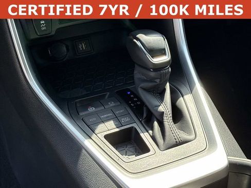 Used 2025 Toyota RAV4 XLE Premium image 23