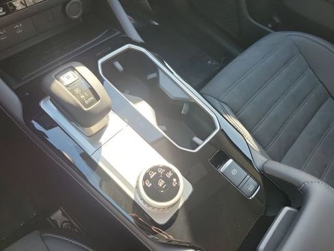 New 2026 Mitsubishi Outlander SE image 33