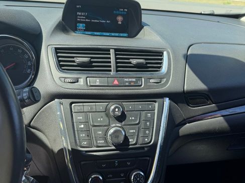 Used 2016 Buick Encore FWD image 22