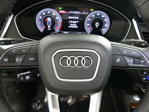 Used 2023 Audi Q5 2.0T Premium Plus w/ Premium Plus Package AWD/4WD image 17