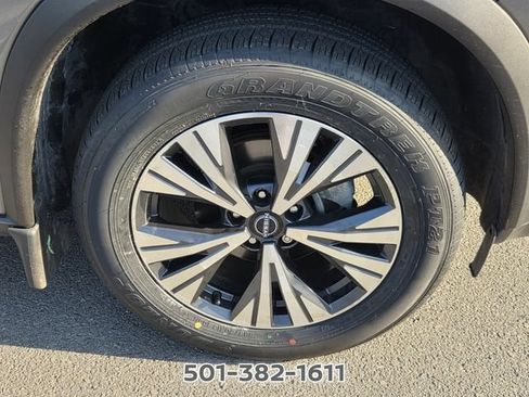 Used 2023 Nissan Rogue SV FWD image 19