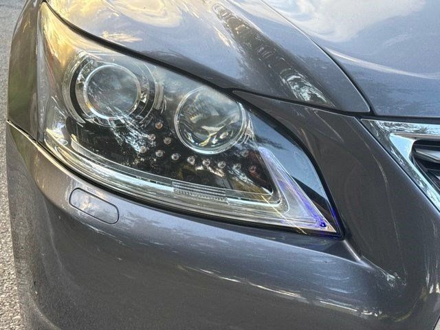 Used 2014 Lexus LS 460 w/ Comfort Package RWD image 16