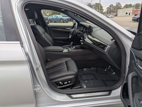 Used 2019 BMW 530i image 34