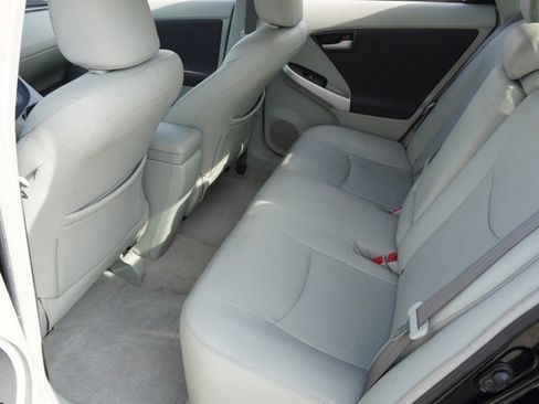 Used 2011 Toyota Prius Two image 22