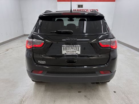 Used 2019 Jeep Compass High Altitude AWD/4WD image 3