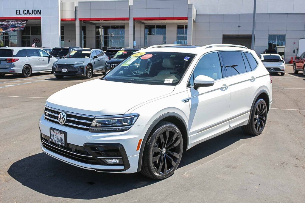 Used 2021 Volkswagen Tiguan SEL Premium R-Line AWD/4WD image 23
