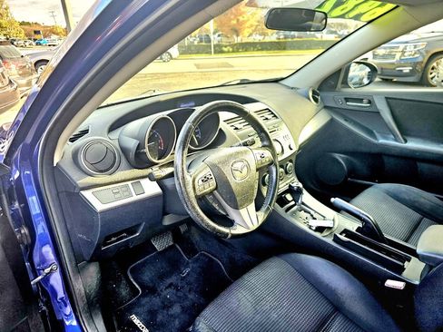 Used 2013 MAZDA MAZDA3 i Touring image 6