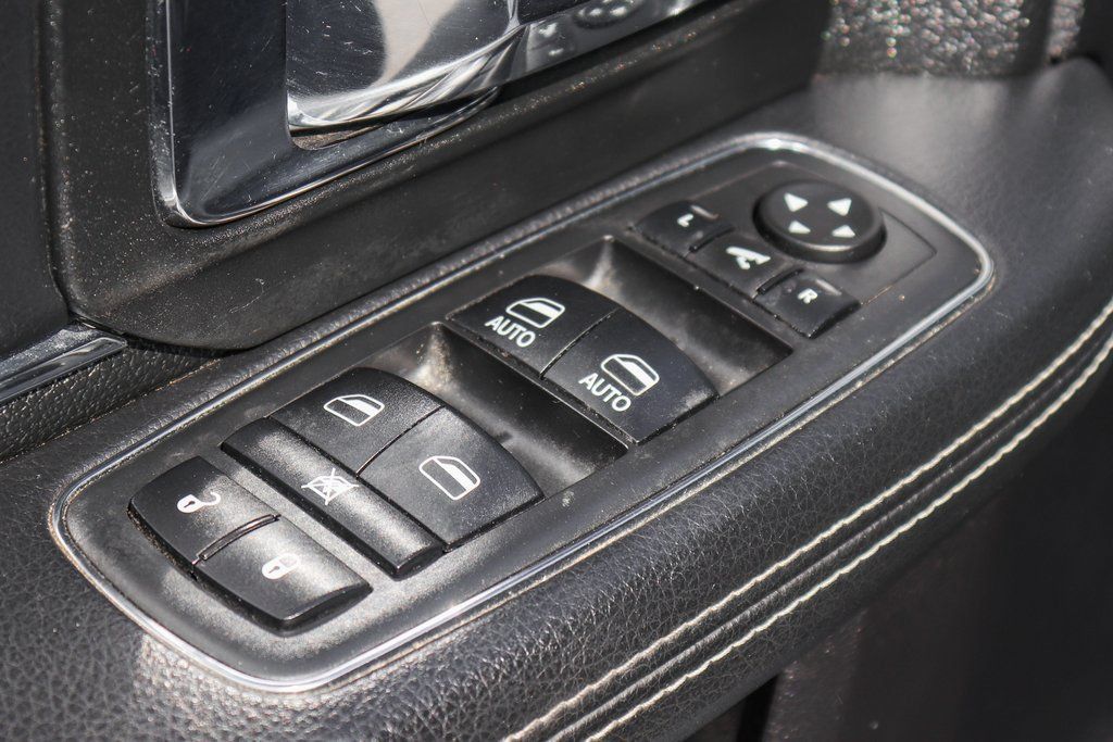 Used 2017 RAM 2500 Laramie w/ Sport Appearance Group AWD/4WD image 14