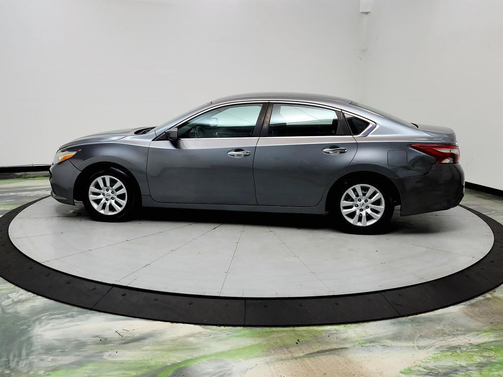 Used 2016 Nissan Altima 2.5 S w/ Power Driver Seat Package FWD image 8