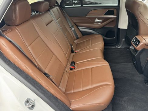 New 2026 Mercedes-Benz GLE 450 4MATIC image 5