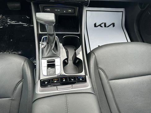 Used 2023 Hyundai Santa Cruz Limited image 31