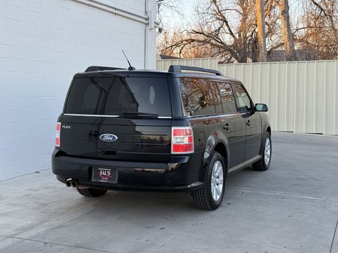 Used 2009 Ford Flex SE image 7