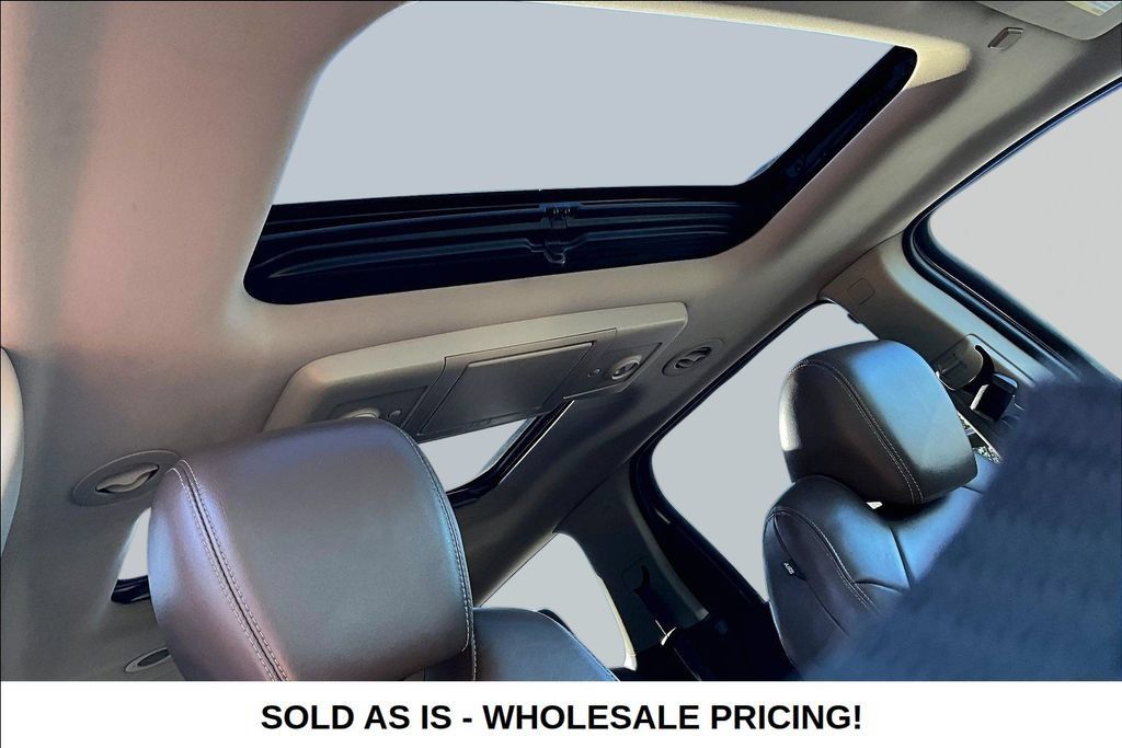 Used 2014 GMC Acadia SLT AWD/4WD image 32