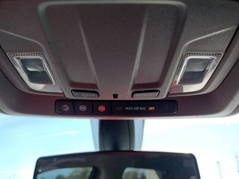 Used 2022 Chevrolet Silverado 1500 LT image 26