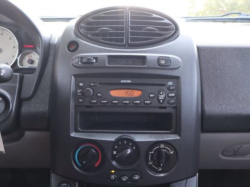 Used 2005 Saturn Vue 2WD w/ Sport Plus Pkg image 32