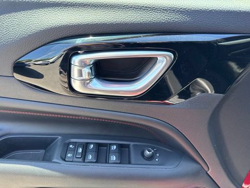 New 2026 Jeep Compass Trailhawk AWD/4WD image 8