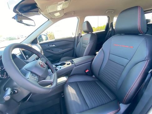 New 2026 Nissan Rogue SV image 11