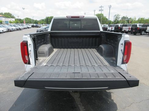Certified 2024 GMC Sierra 1500 SLT w/ SLT Premium Plus Package AWD/4WD image 8