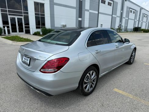 Used 2018 Mercedes-Benz C 300 4MATIC Sedan image 5