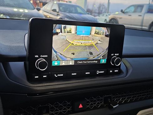 Used 2023 Honda Accord EX image 18