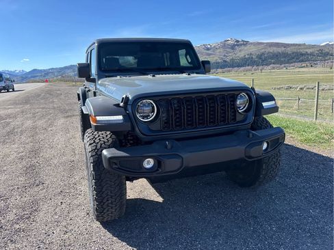 New 2026 Jeep Wrangler Unlimited Sport image 18