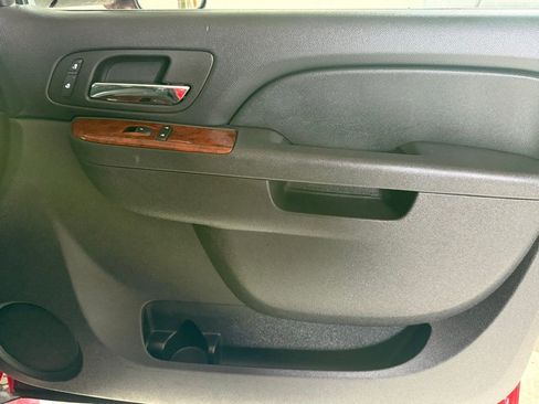 Used 2011 Chevrolet Silverado 2500 LTZ w/ Suspension Package, Off-Road image 17