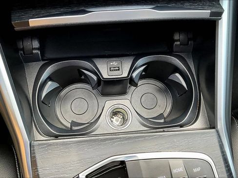 Used 2025 BMW 330i Sedan RWD image 19
