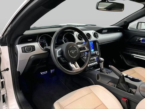 Used 2017 Ford Mustang GT Premium RWD image 12