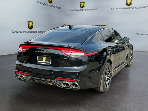 Used 2022 Kia Stinger GT-Line w/ Sun & Sound Package RWD image 5