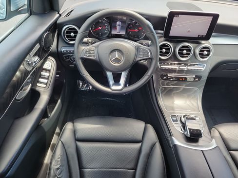 Used 2018 Mercedes-Benz GLC 300 image 14