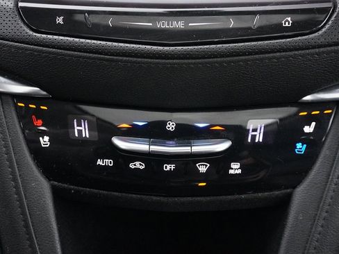 Used 2018 Cadillac XT5 Premium Luxury image 57