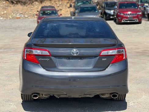 Used 2013 Toyota Camry SE w/ Convenience Pkg image 5