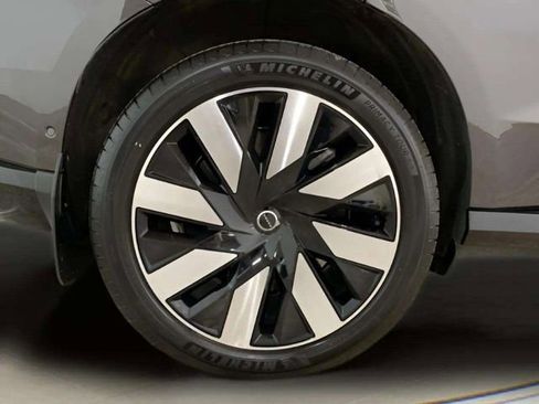 Used 2025 Volvo EX90 Ultra AWD/4WD image 91