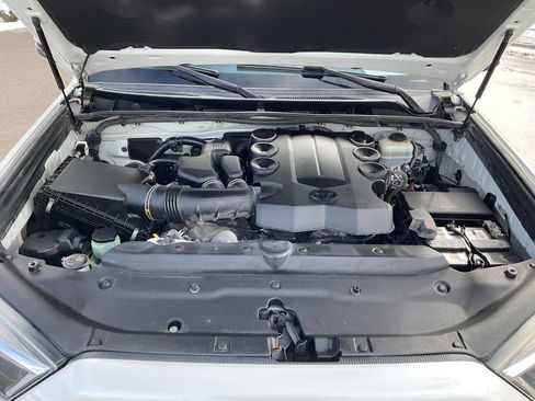 Used 2016 Toyota 4Runner Limited image 51