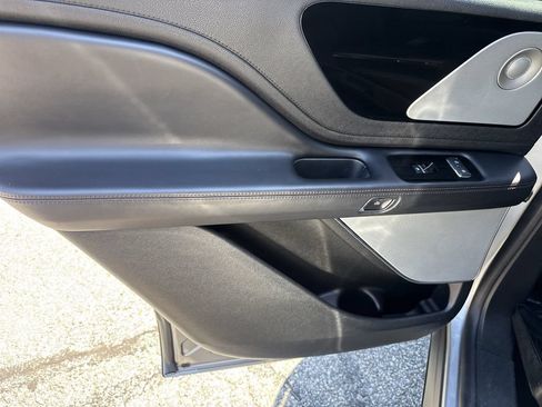 Used 2022 Lincoln Aviator Reserve w/ Equipment Group 201A AWD/4WD image 21