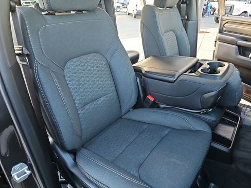 New 2026 RAM 1500 Express image 10