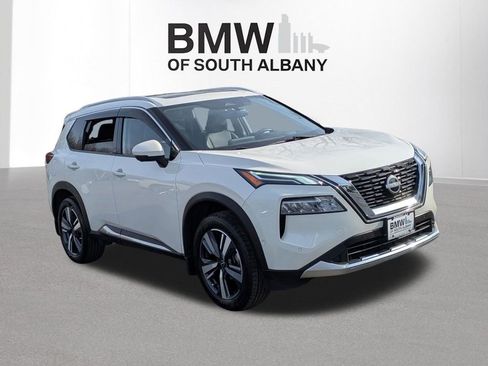 Used 2023 Nissan Rogue Platinum w/ Platinum Premium Package image 6