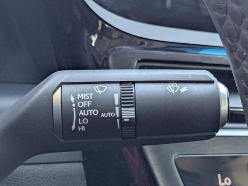 Used 2023 Lexus ES 350 w/ Premium Package image 15