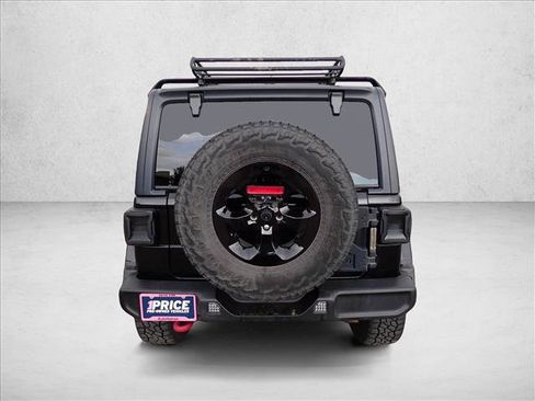Used 2021 Jeep Wrangler Rubicon w/ Cold Weather Group AWD/4WD image 3