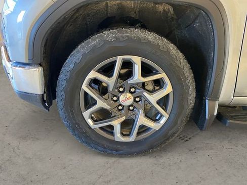 Used 2024 GMC Sierra 1500 SLT w/ SLT Premium Plus Package image 15