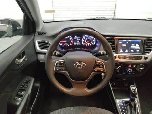 Used 2022 Hyundai Accent SEL FWD image 22