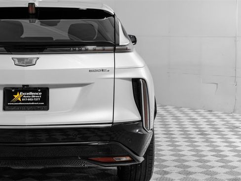Used 2024 Cadillac Lyriq Luxury image 48
