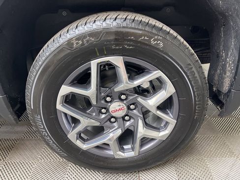 New 2026 GMC Sierra 1500 SLT w/ SLT Premium Plus Package AWD/4WD image 4