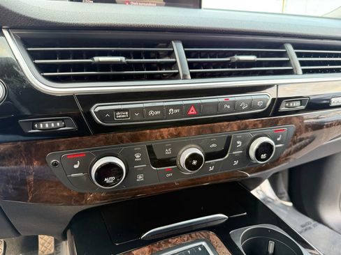 Used 2018 Audi Q7 3.0T Premium Plus image 20
