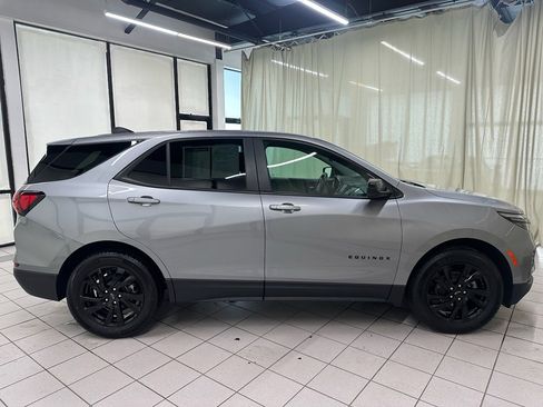 Certified 2024 Chevrolet Equinox LS w/ LS Convenience Package image 3