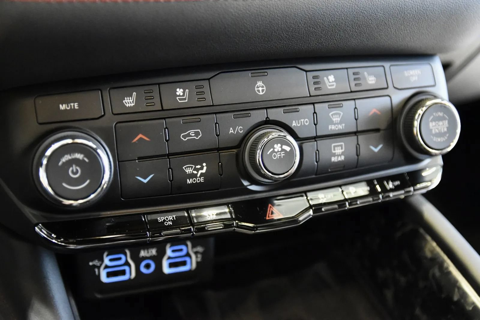Used 2023 Dodge Durango R/T AWD/4WD image 15