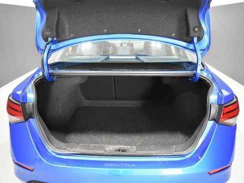 Used 2023 Nissan Sentra SV image 29