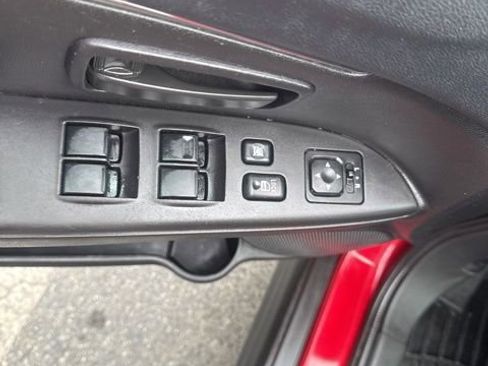 Used 2015 Mitsubishi Outlander Sport ES image 12